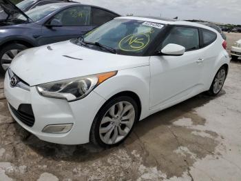  Salvage Hyundai VELOSTER