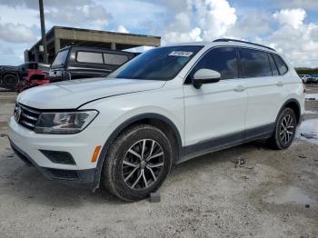  Salvage Volkswagen Tiguan