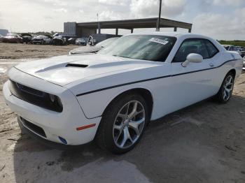  Salvage Dodge Challenger