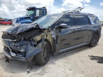  Salvage Kia Carnival