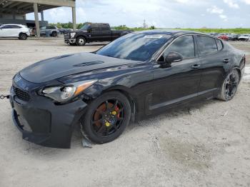  Salvage Kia Stinger