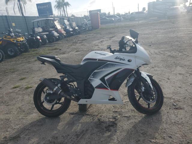  Salvage Kawasaki Ninja 250R