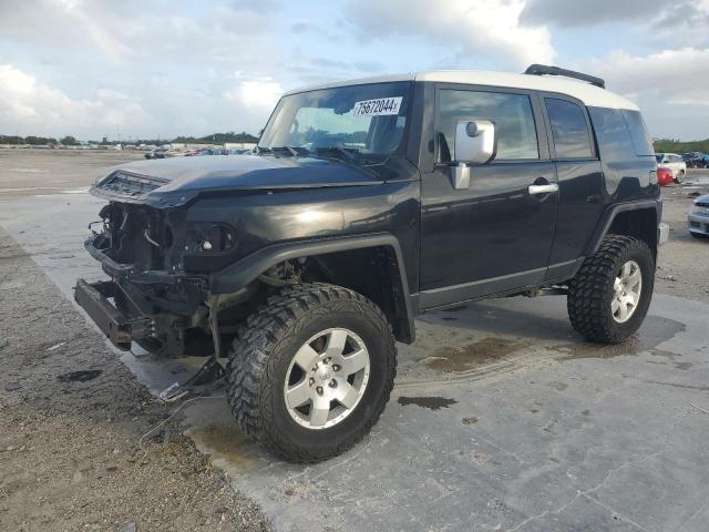  Salvage Toyota FJ Cruiser