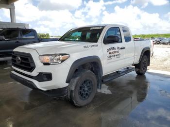  Salvage Toyota Tacoma