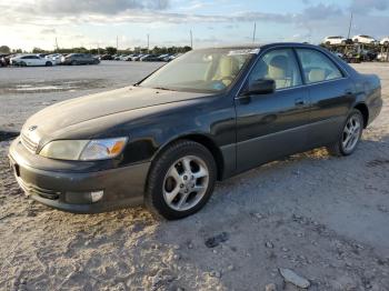  Salvage Lexus Es