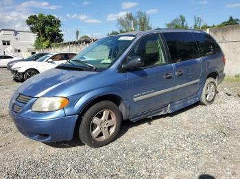  Salvage Dodge Caravan