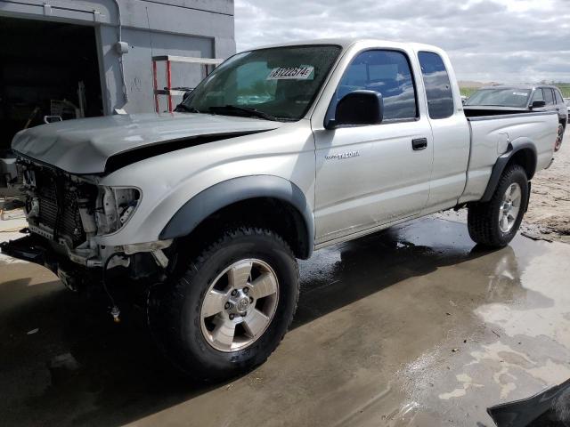  Salvage Toyota Tacoma