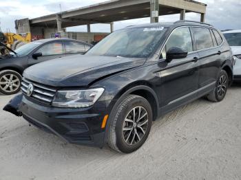  Salvage Volkswagen Tiguan