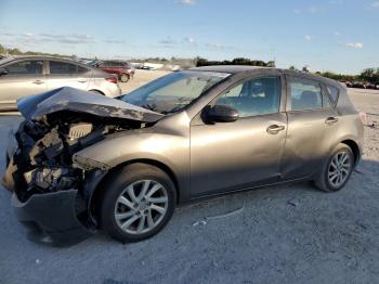  Salvage Mazda 3