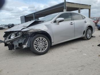  Salvage Lexus Es