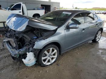  Salvage Volvo S60