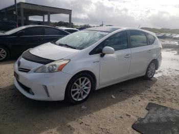  Salvage Toyota Prius