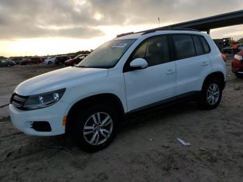  Salvage Volkswagen Tiguan