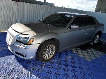  Salvage Chrysler 300