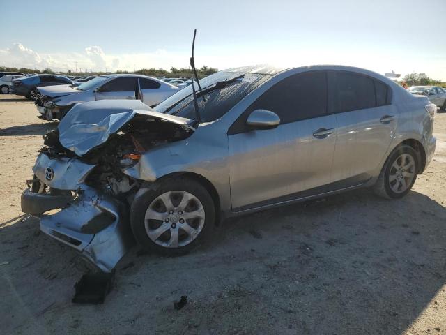  Salvage Mazda 3