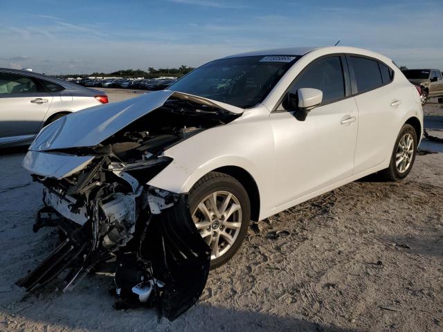  Salvage Mazda 3