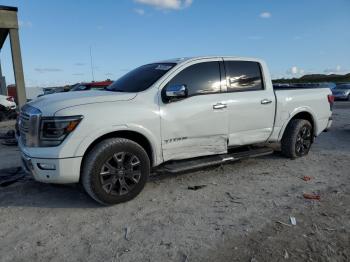  Salvage Nissan Titan