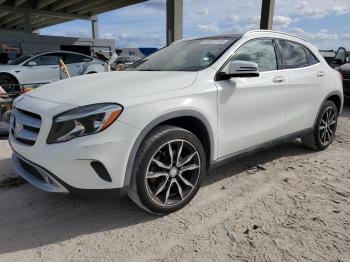  Salvage Mercedes-Benz GLA