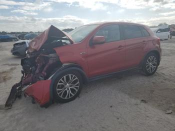  Salvage Mitsubishi Outlander