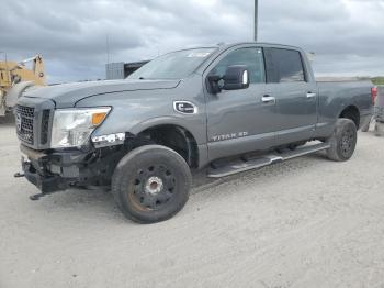  Salvage Nissan Titan