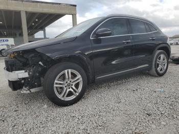  Salvage Mercedes-Benz GLA