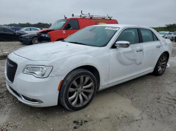  Salvage Chrysler 300