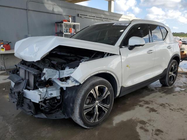  Salvage Volvo XC40