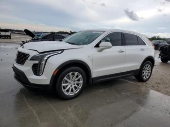  Salvage Cadillac XT4