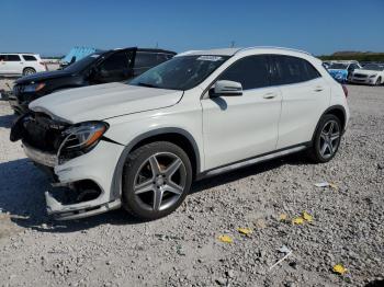  Salvage Mercedes-Benz GLA