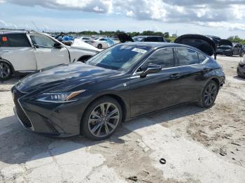  Salvage Lexus Es