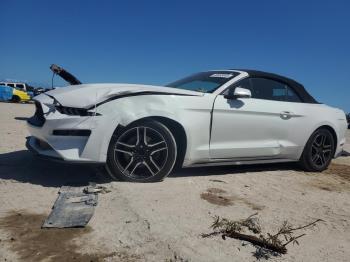  Salvage Ford Mustang