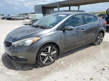  Salvage Kia Forte