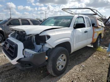  Salvage Toyota Tacoma