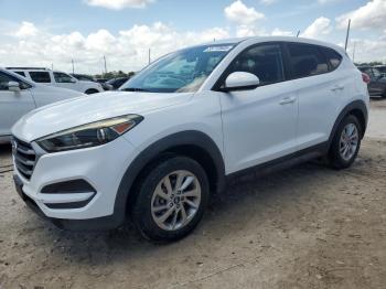  Salvage Hyundai TUCSON