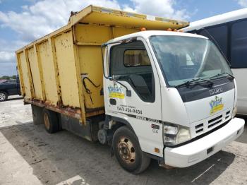  Salvage Isuzu Npr