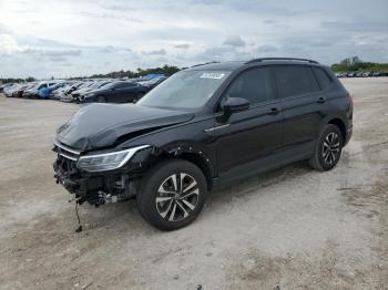  Salvage Volkswagen Tiguan