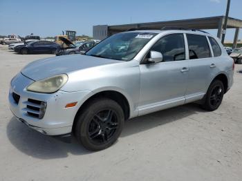 Salvage Porsche Cayenne