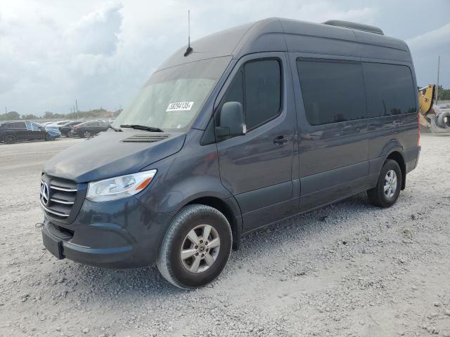 Salvage Mercedes-Benz Sprinter