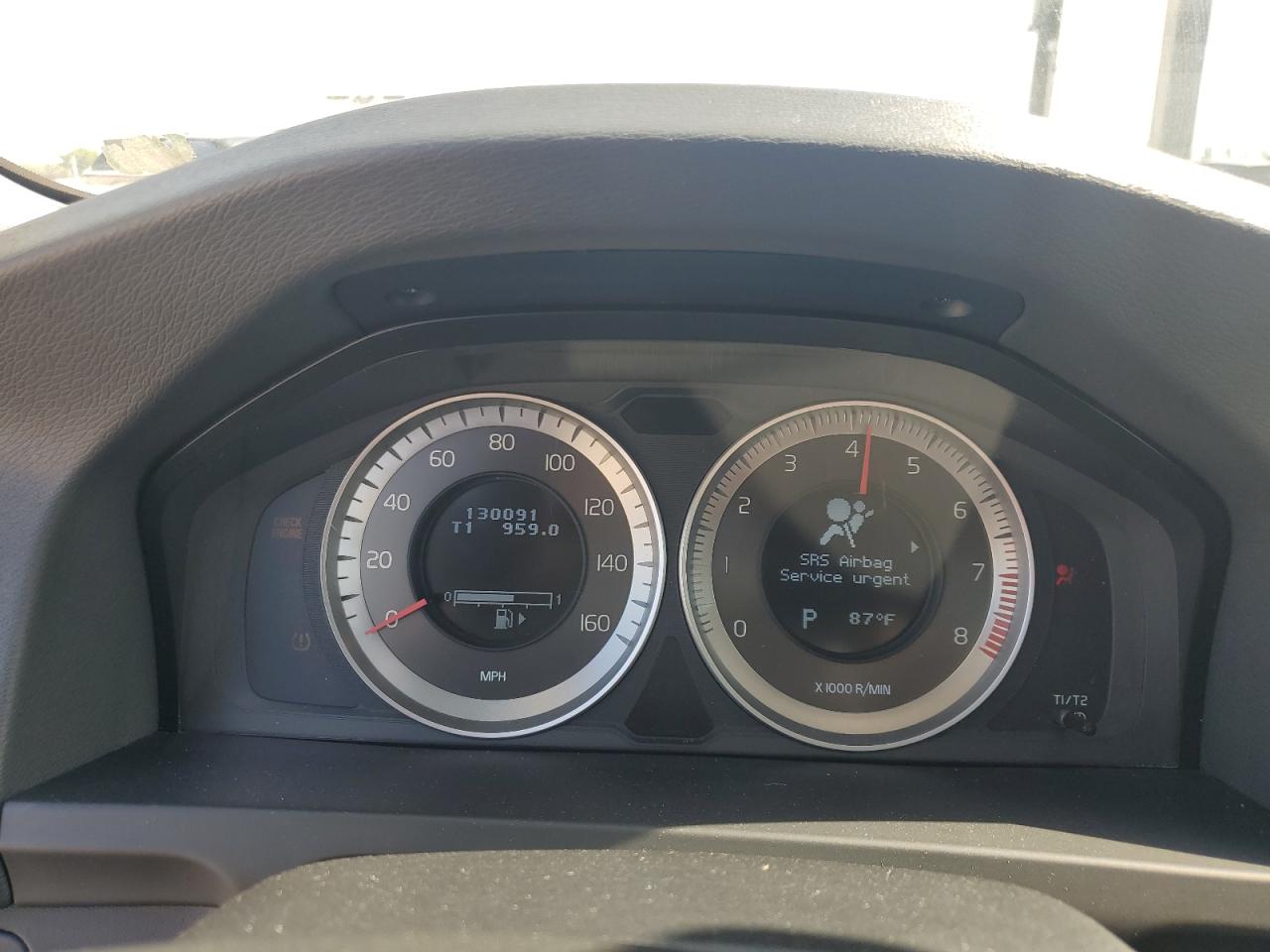 Volvo S60 T5 Image 2