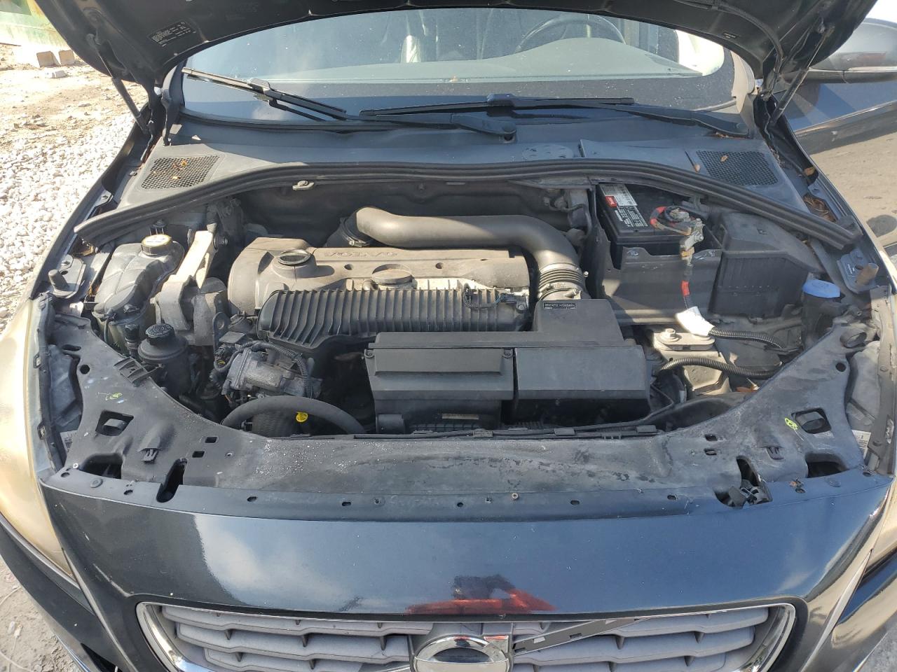 Volvo S60 T5 Image 8