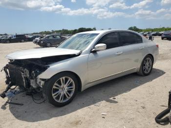  Salvage Hyundai Genesis