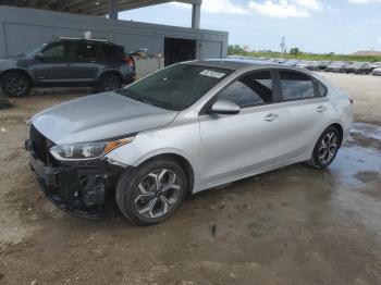  Salvage Kia Forte