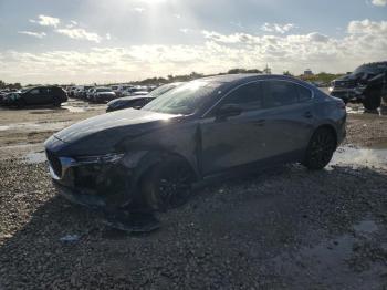  Salvage Mazda 3