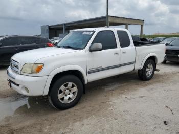  Salvage Toyota Tundra