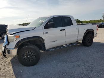  Salvage Toyota Tundra