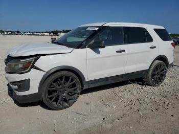  Salvage Ford Explorer