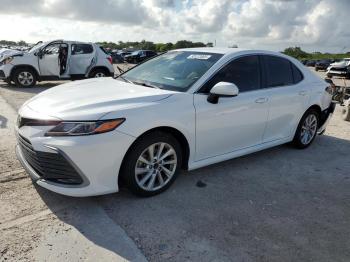  Salvage Toyota Camry