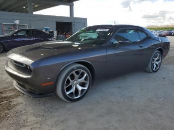  Salvage Dodge Challenger