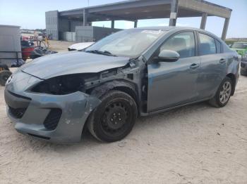  Salvage Mazda 3