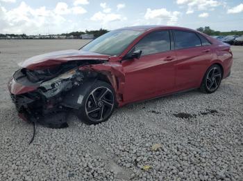  Salvage Hyundai ELANTRA